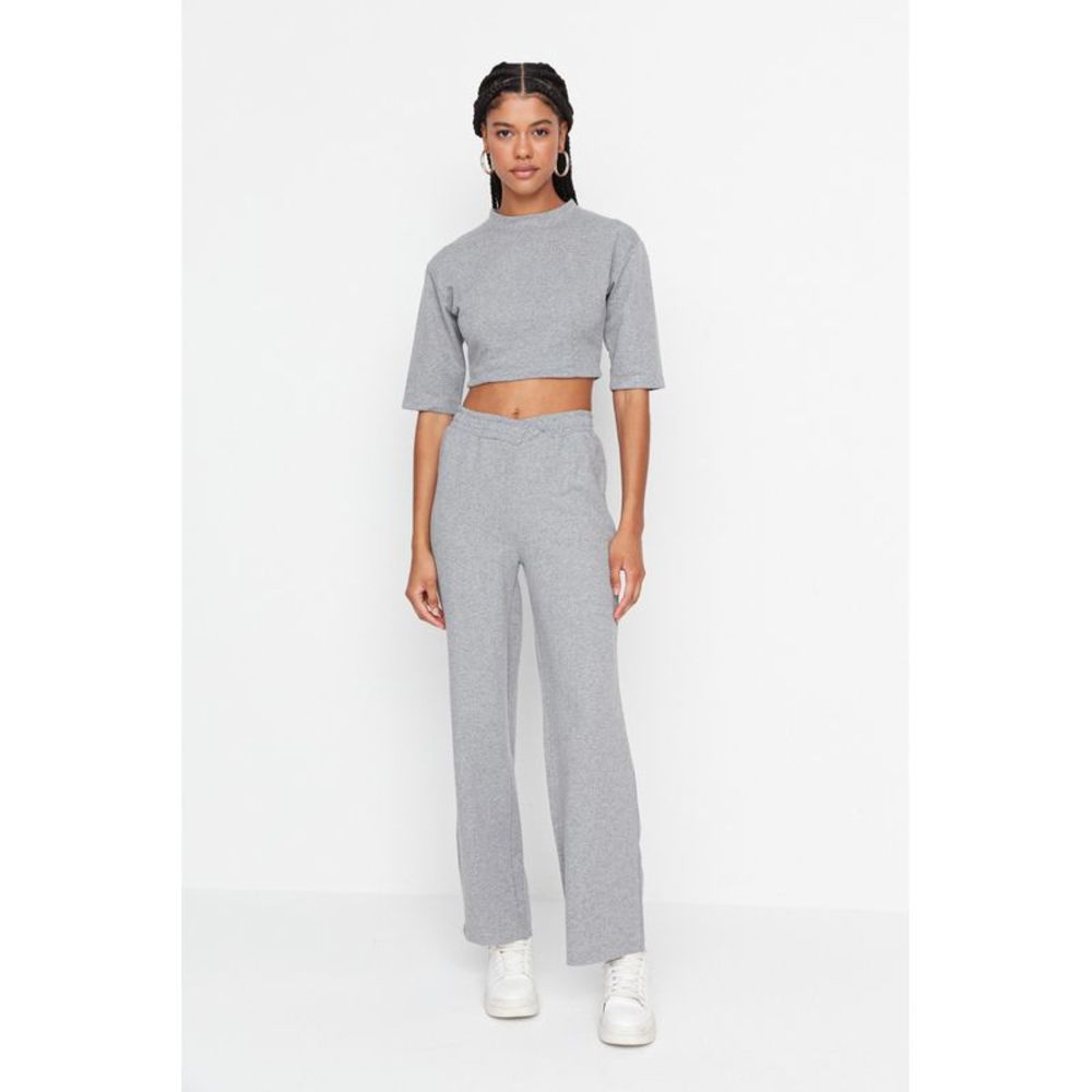 NWT Trendyol Women Plain Middle Knit Two Piece Set - Picture 5 of 8